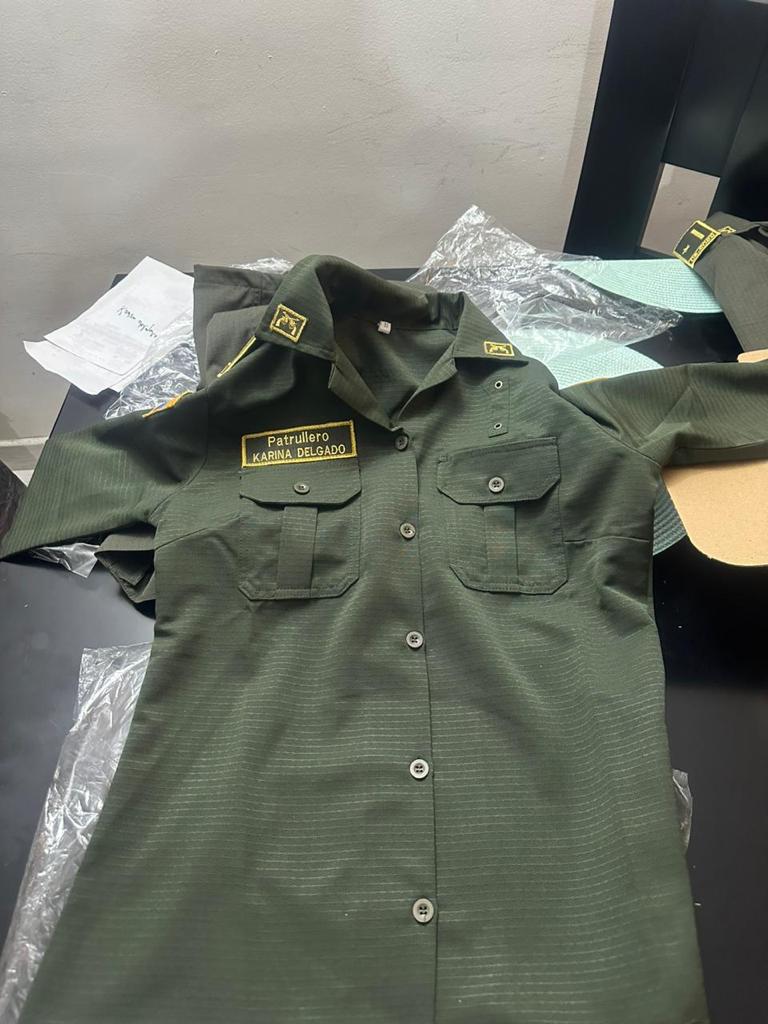 Uniforme N0.4 verde pantalón y guerrera (dos piezas)